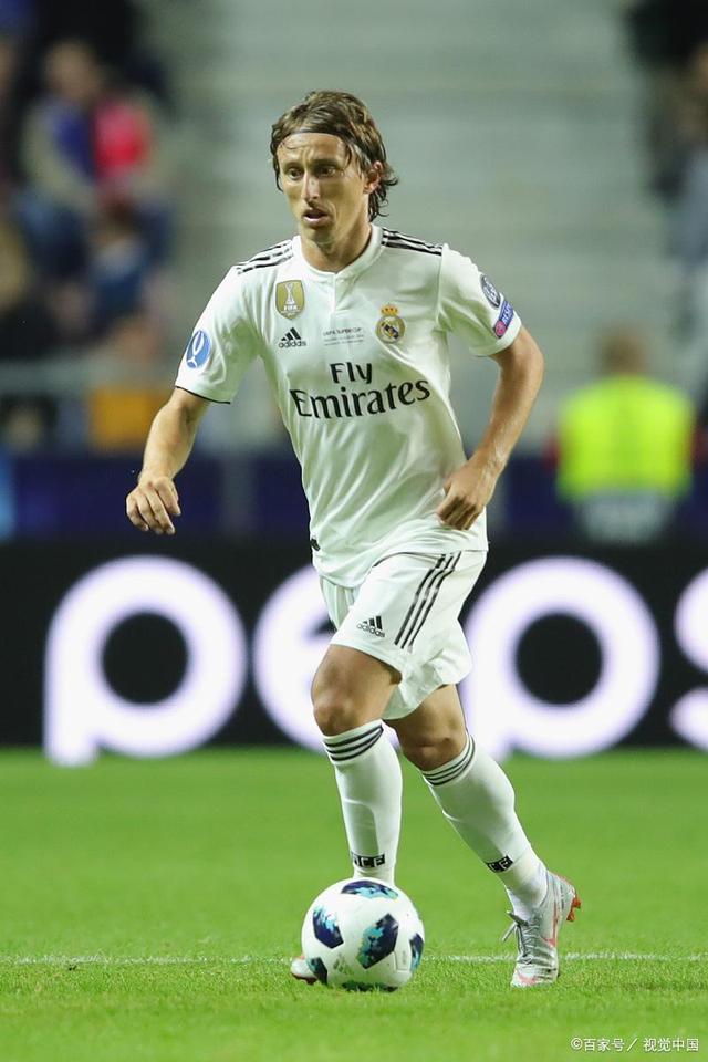 LPL首次抗韩成功！Zeus惨被牺牲，AL冠军上单发威，决胜局淘汰HLE